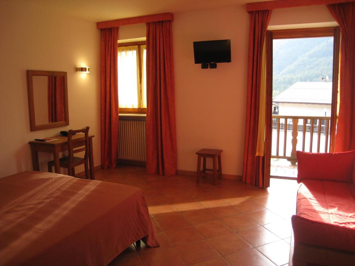 Casalpina Don Barra Hotel Pragelato Exterior foto